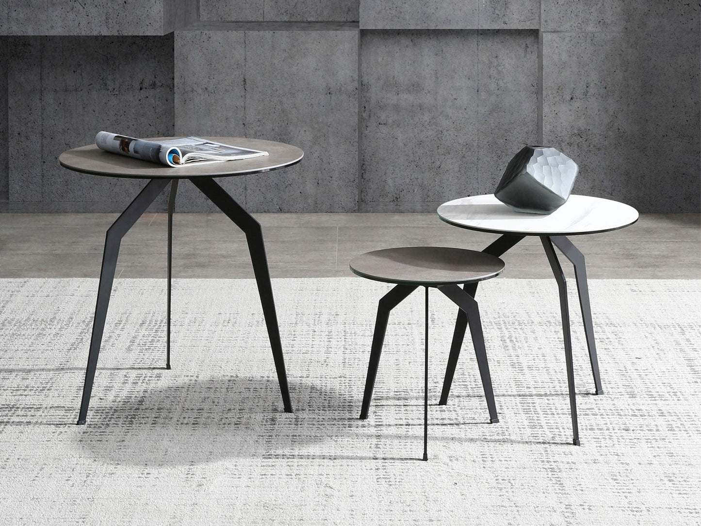 20" Black And Gray Ceramic Round End Table - Homeroots - Flyclothing LLC