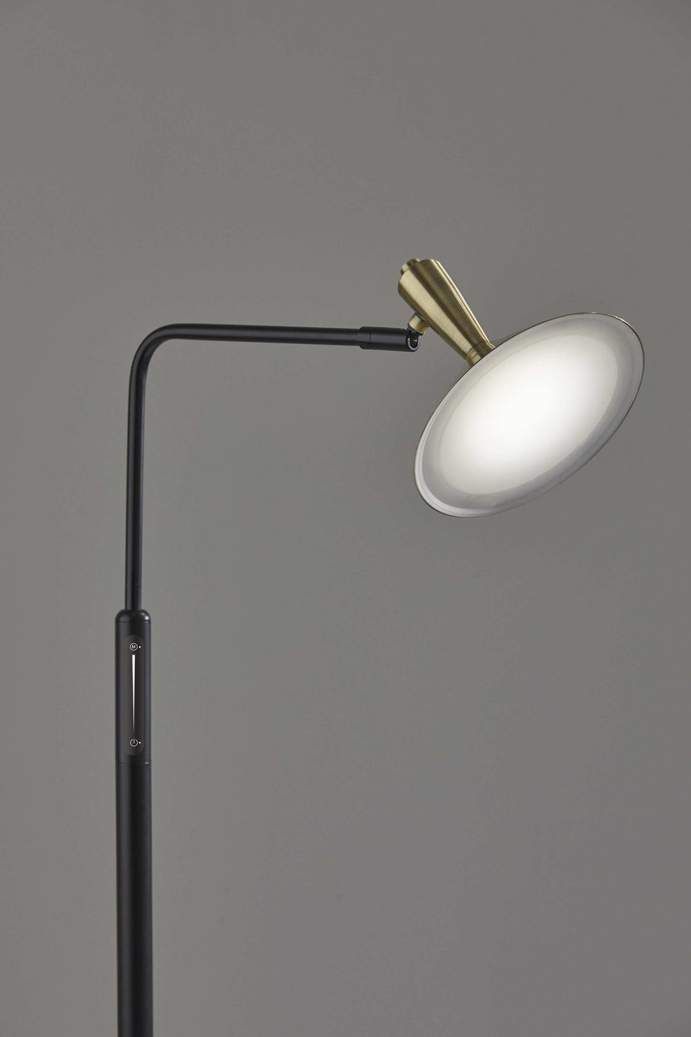 Adjustable Brass Spotlight Led Floor Lamp In Black Metal - Homeroots - Flyclothing LLC