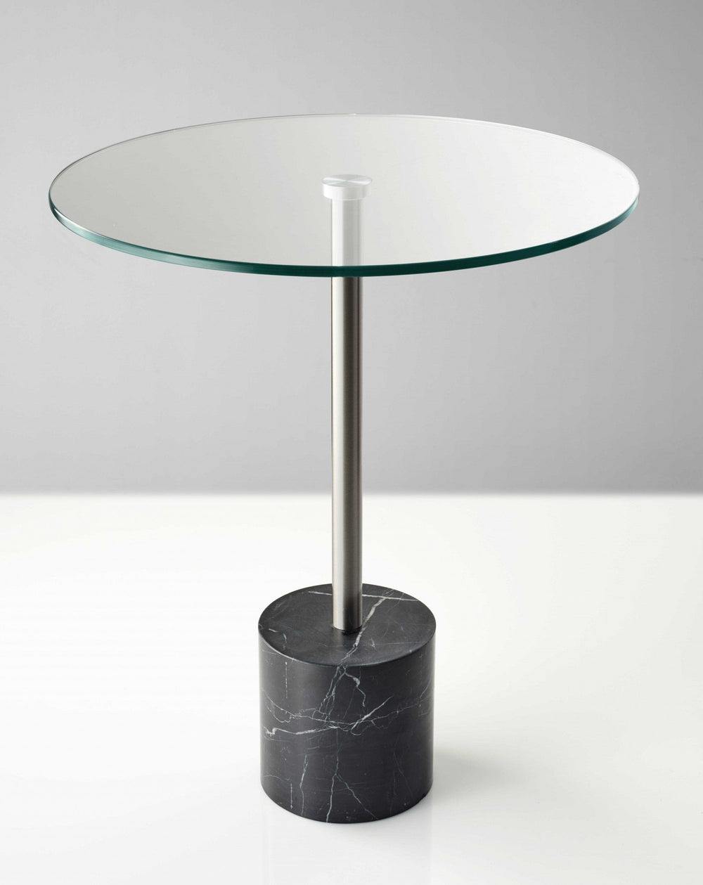 21" Silver And Clear Glass Round End Table - Homeroots