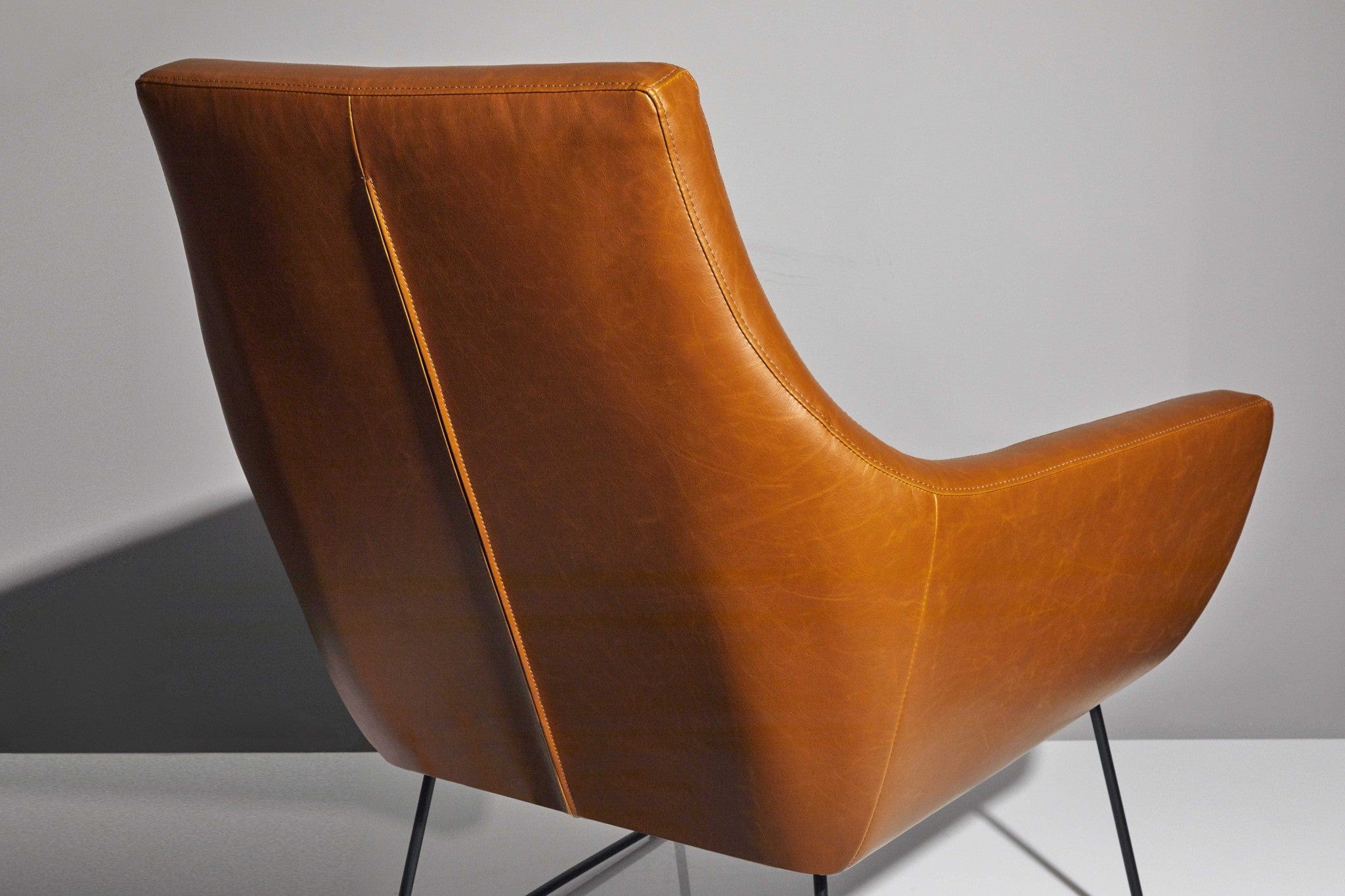 Retro Mod Distressed Camel Faux Leather Arm Chair - Homeroots