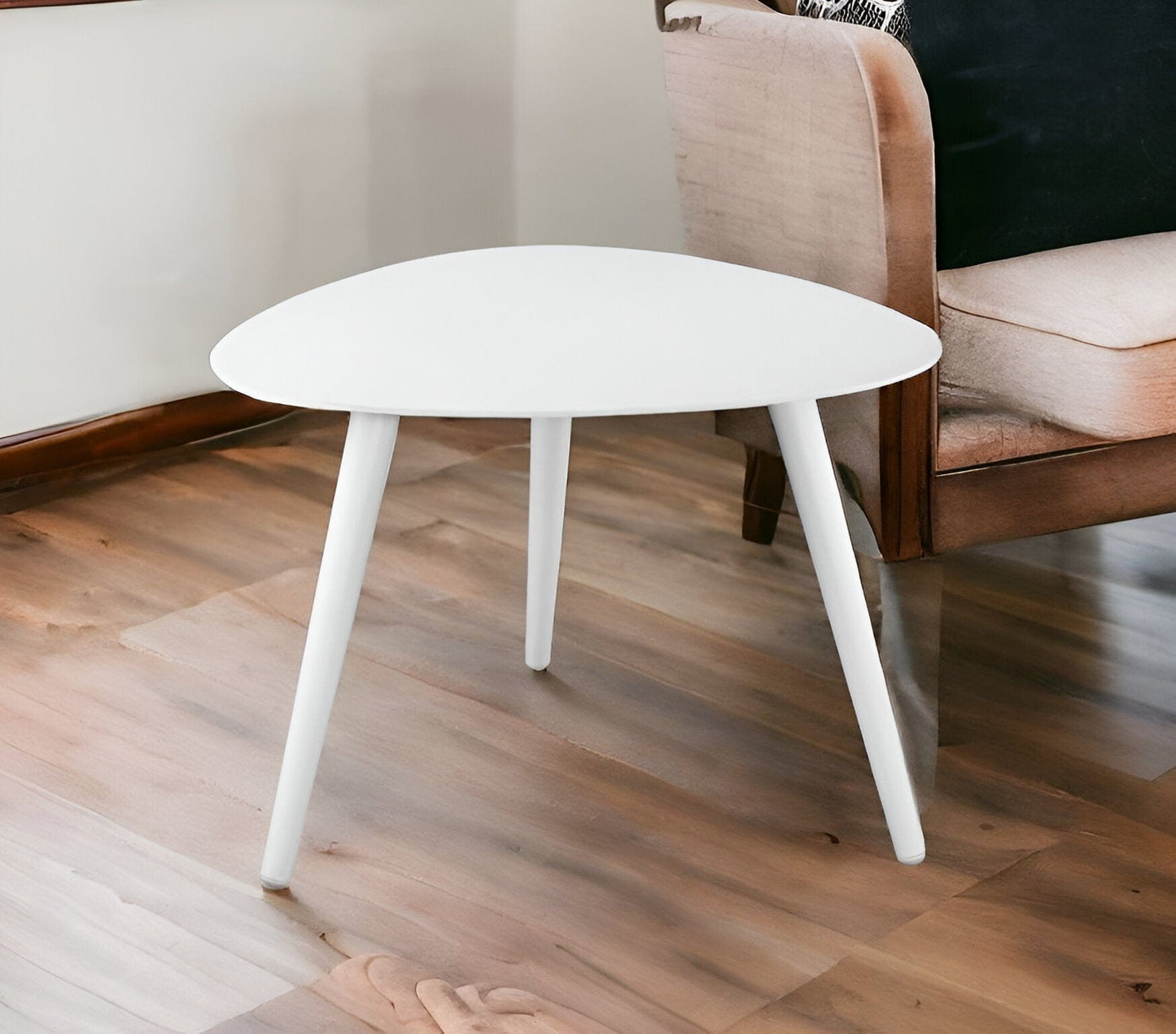 14" White Aluminum End Table - Homeroots - Flyclothing LLC