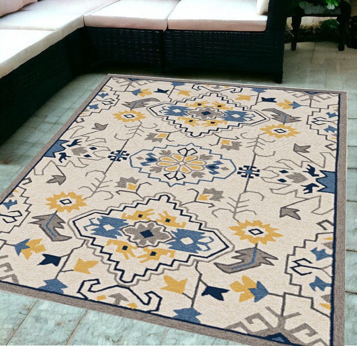 5' X 8' Ivory Abstract Handmade Indoor Outdoor Area Rug - Homeroots