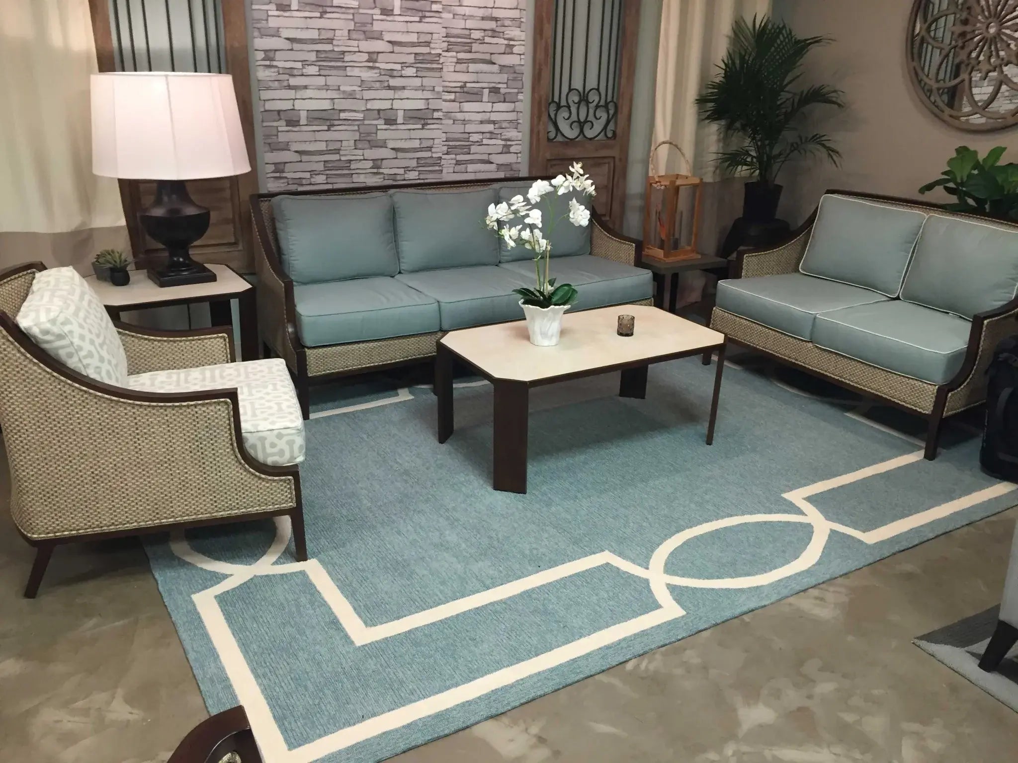 5' X 7' Spa Coastal Bordered Indoor Outdoor Area Rug - Homeroots - Flyclothing LLC