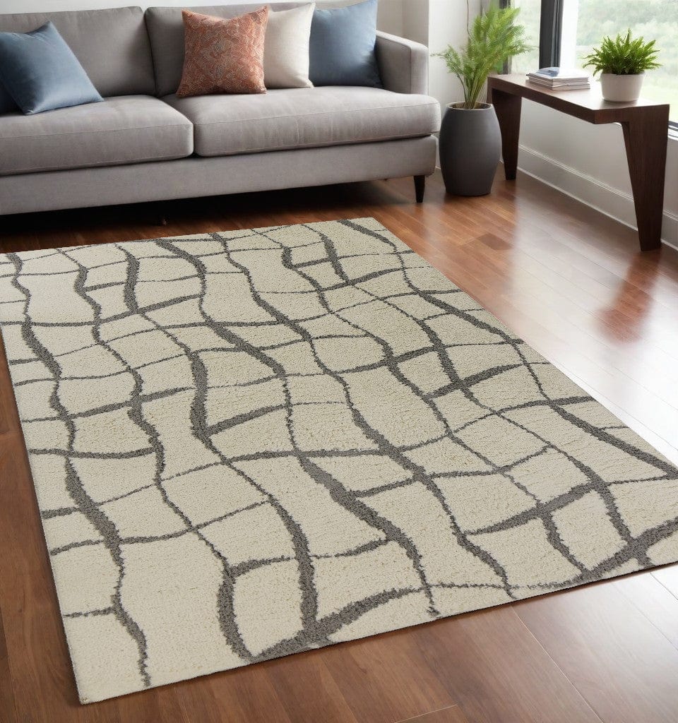 5' X 7' Ivory Machine Woven Abstract Indoor Shag Rug - Homeroots