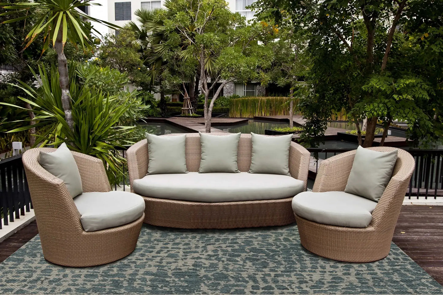 8' Round Teal Blue Abstract Indoor Outdoor Area Rug - Homeroots - Flyclothing LLC