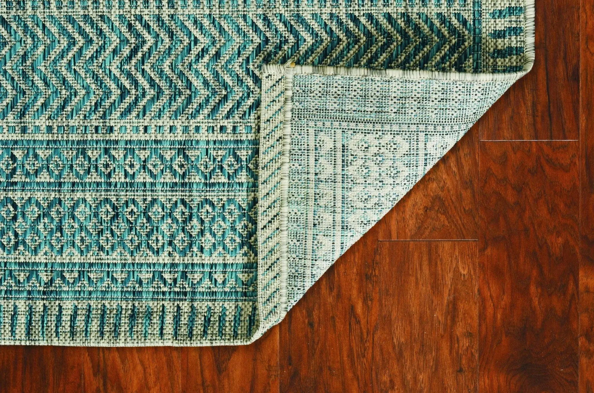 3' X 5' Teal Blue Geometric Indoor Outdoor Area Rug - Homeroots - Flyclothing LLC
