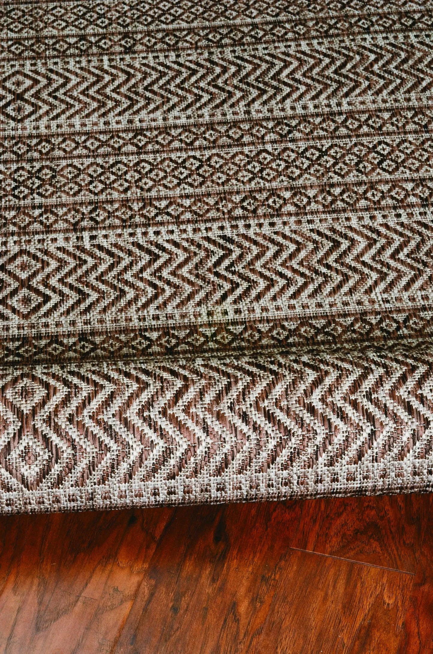 8' X 11' Mocha Geometric Patterns Indoor Area Rug - Homeroots - Flyclothing LLC