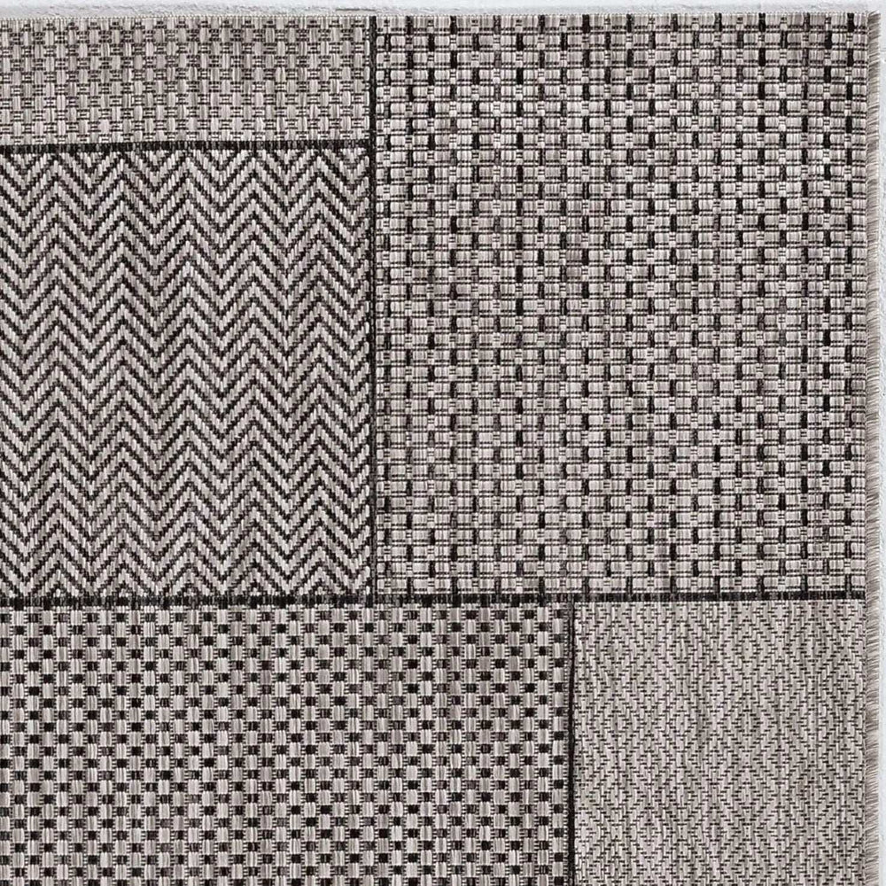 5' X 8' Grey Geometric Patterns Area Rug - Homeroots - Flyclothing LLC