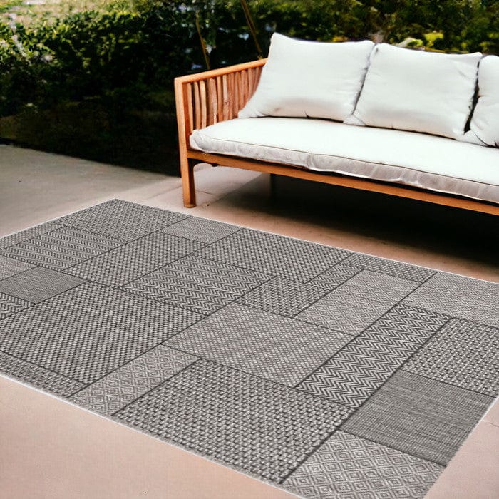 8' X 11' Gray Southwestern Indoor Outdoor Area Rug - Homeroots