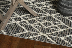8' X 10' Gray Geometric Indoor Outdoor Area Rug - Homeroots