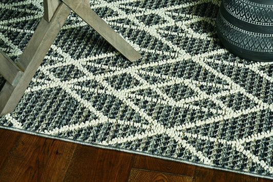 10' X 13' Gray Geometric Indoor Outdoor Area Rug - Homeroots