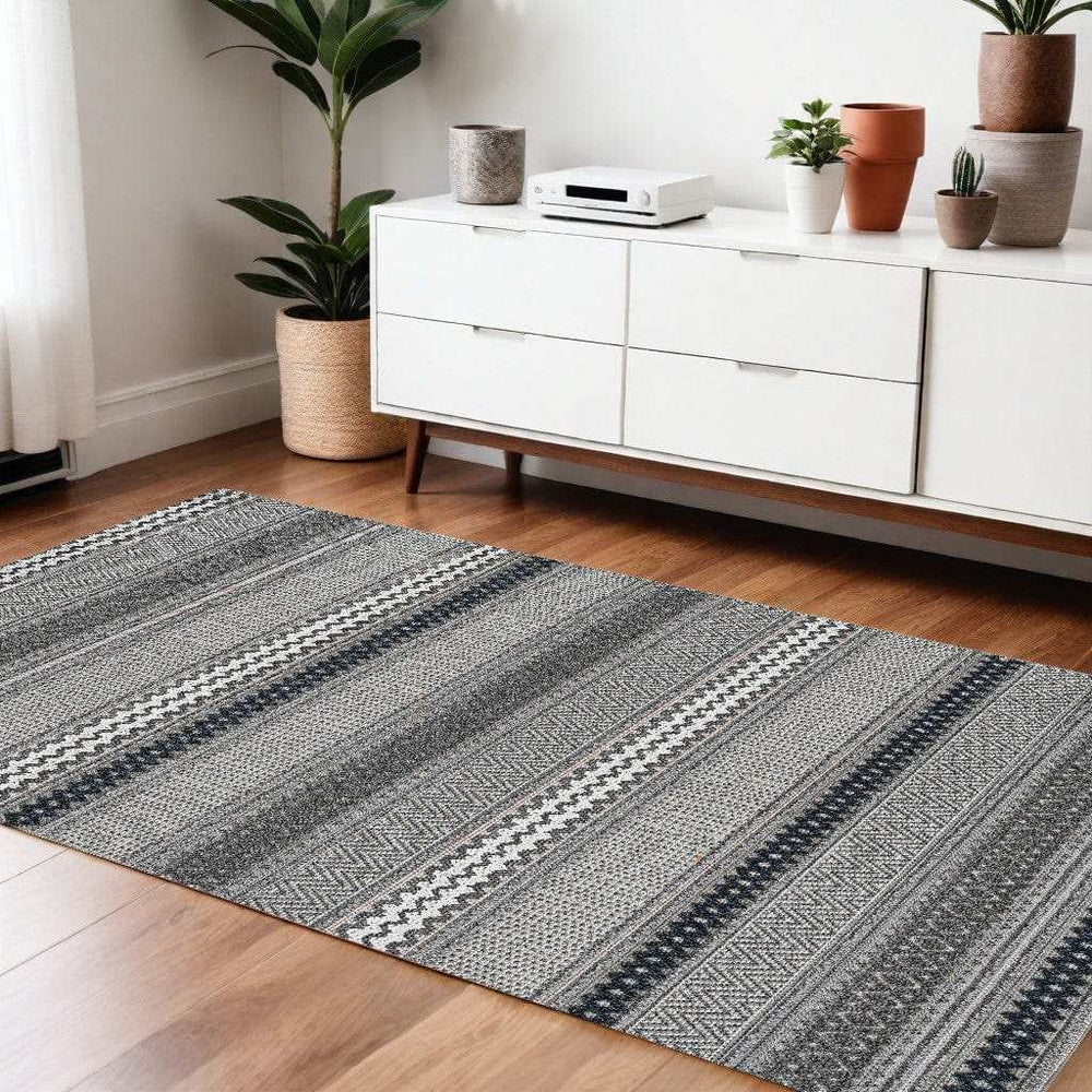 4' X 6' Taupe Striped Area Rug - Homeroots - Flyclothing LLC