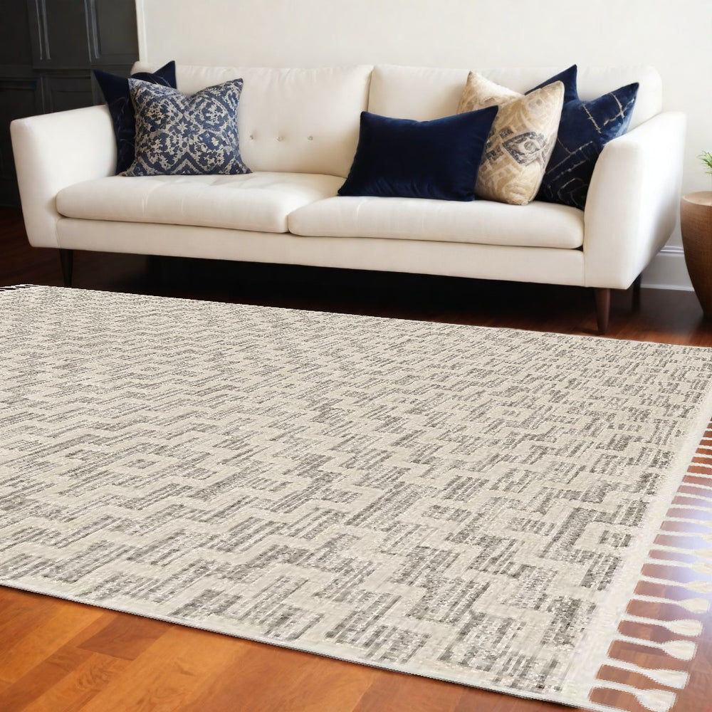 8' X 11' Ivory Grey Machine Woven Diamond Geometric Indoor Area Rug - Homeroots