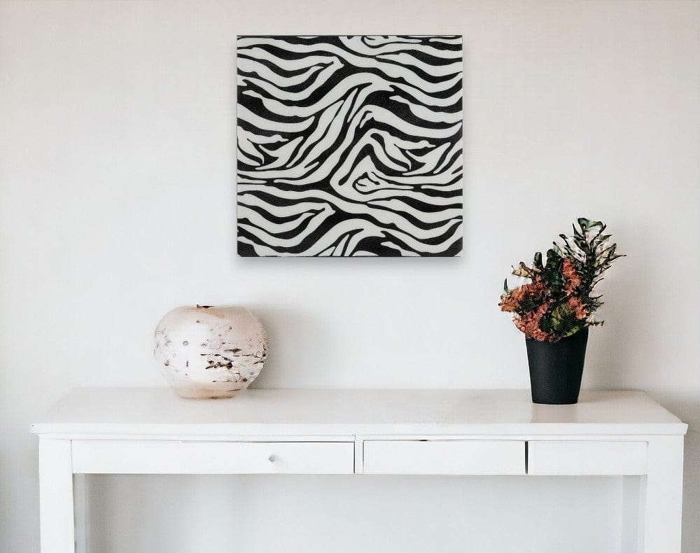 20" X 4" Black and White Iron Wall Decor - Homeroots - Flyclothing LLC