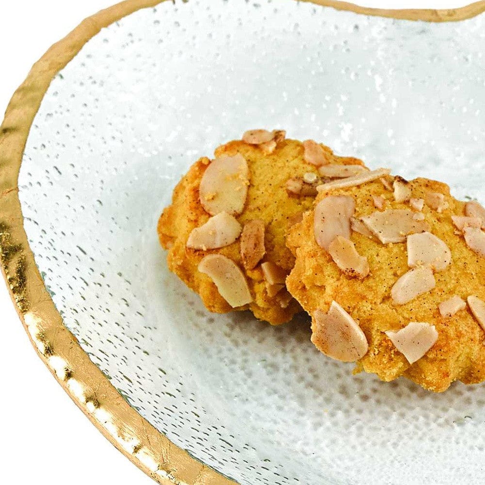 8" Mouth Blown Seeded Glass Heart Plate with Gold Rim - Homeroots