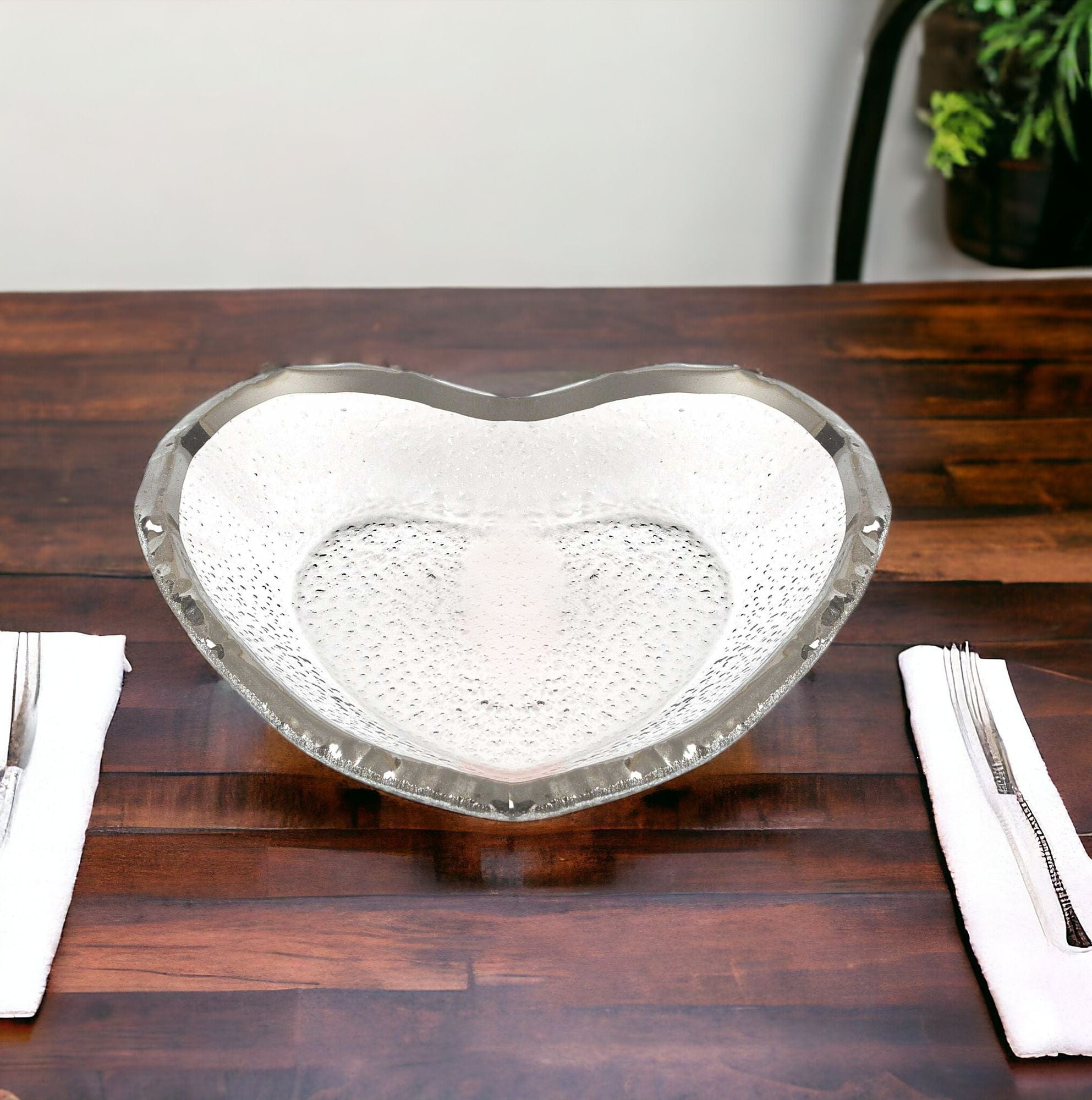 8" Mouth Blown Seeded Glass Heart Plate with Silver Rim - Homeroots - Flyclothing LLC