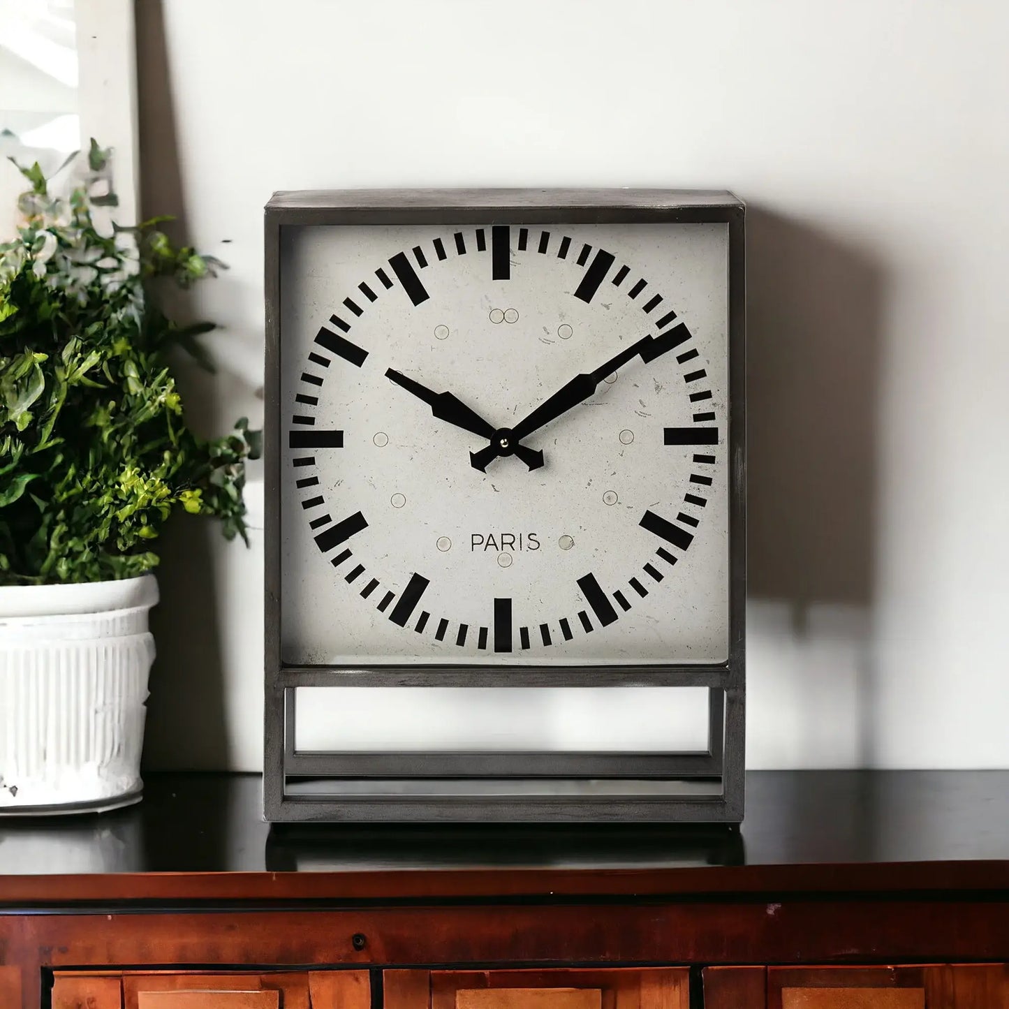 Square Gray Metal Desk Table Clock With Simple White And Black Face - Homeroots - Flyclothing LLC