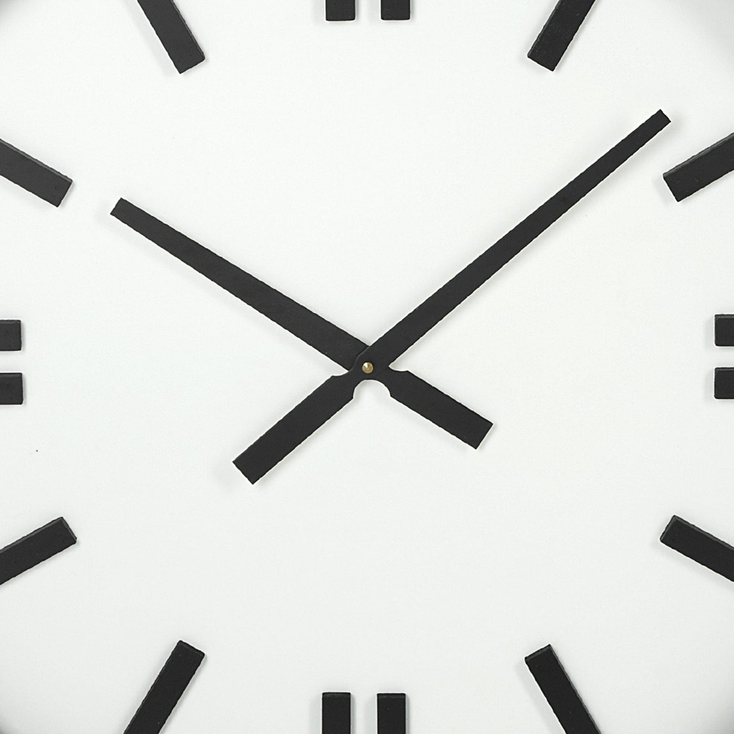 24" Round Large Modern Wall Clock With White Face And Non-Numarical Number - Homeroots - Flyclothing LLC