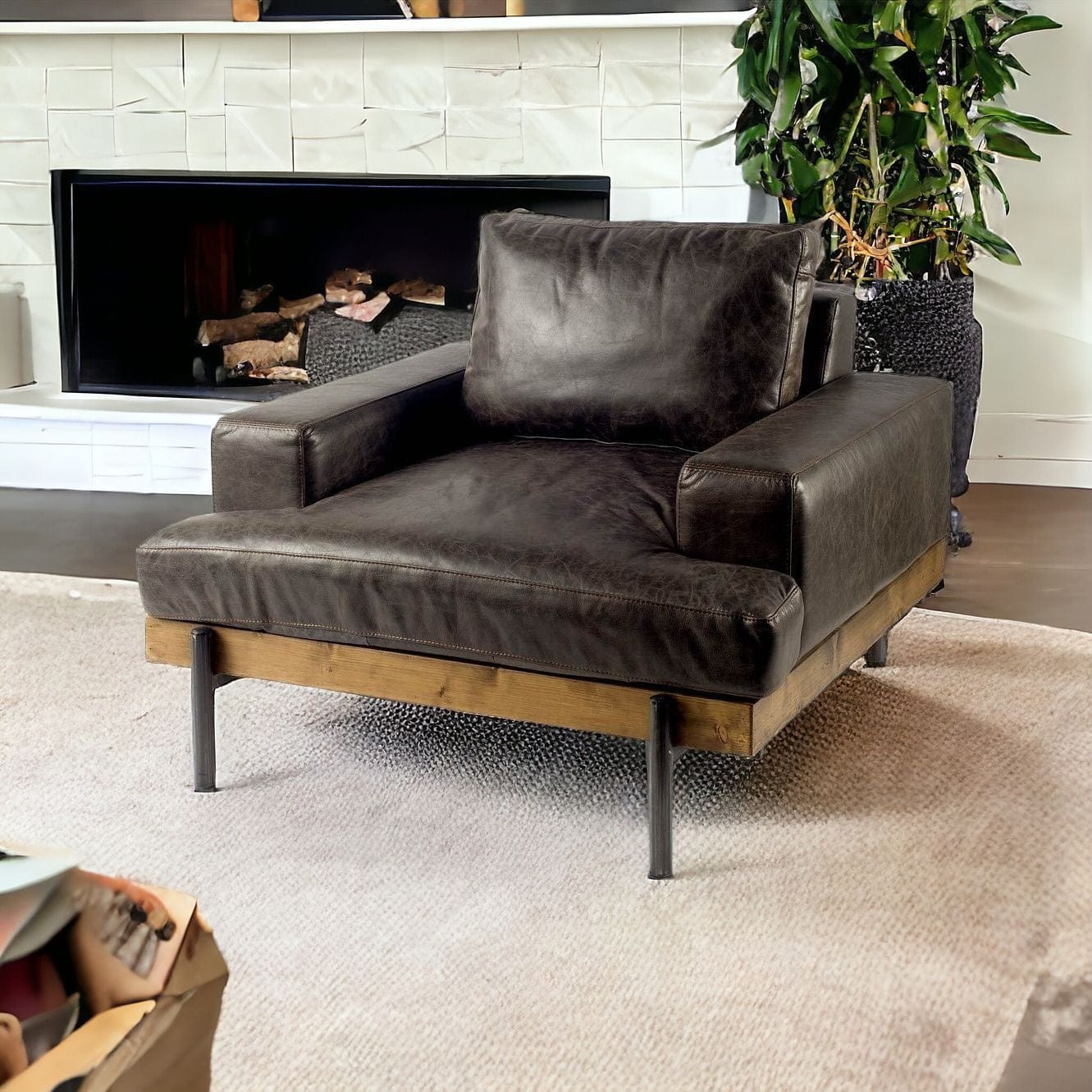 41" Black Faux Leather Distressed Club Chair - Homeroots - Flyclothing LLC