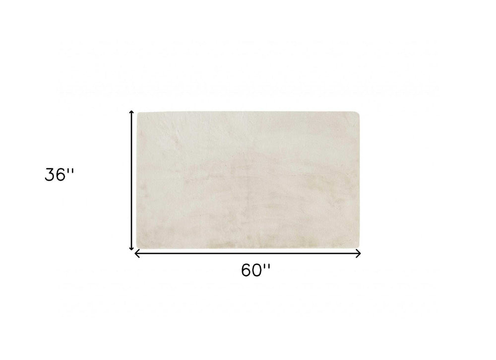 3' X 5' Faux Fur Hand Knotted Area Rug - Homeroots - Flyclothing LLC