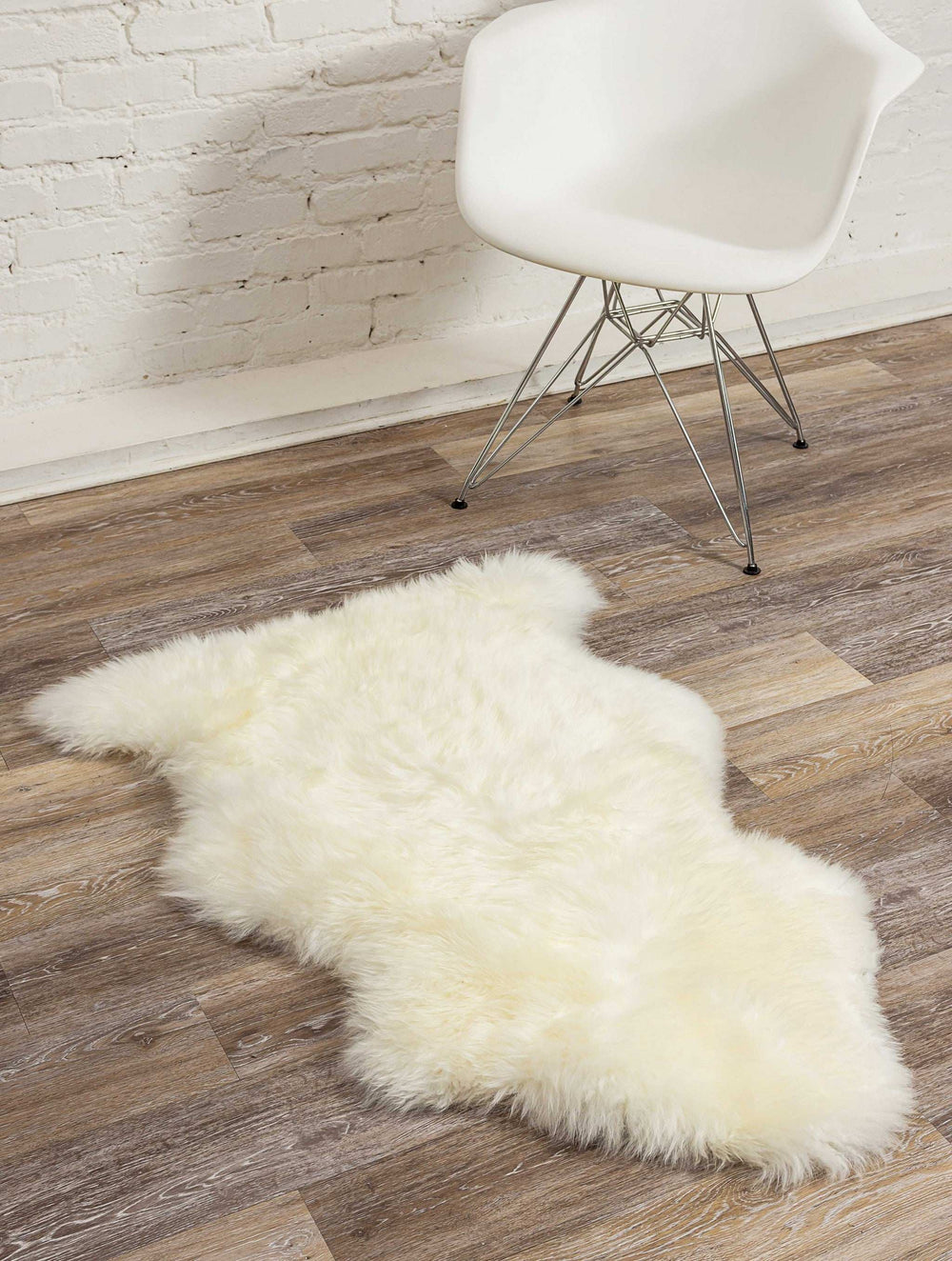 2' X 3' Ivory New Zealand Natural Sheepskin Rug - Homeroots - Flyclothing LLC