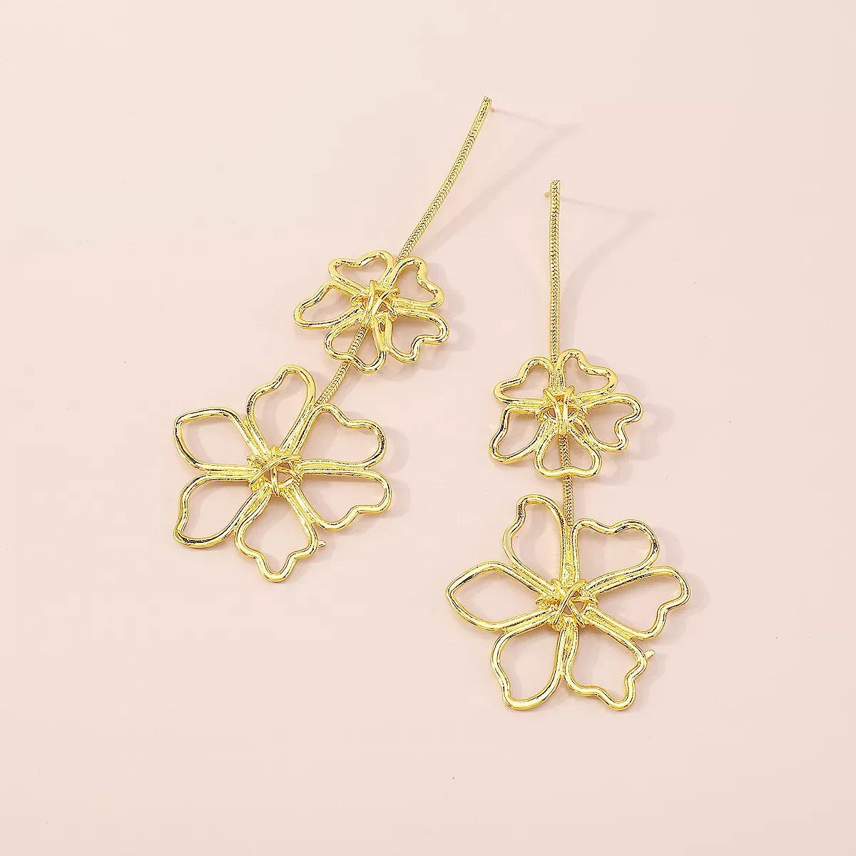 Alloy Flower Dangle Earrings - Trendsi - Flyclothing LLC
