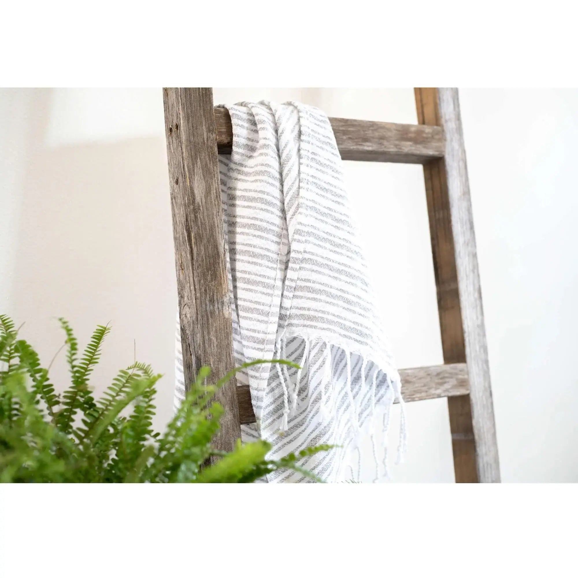 6 Step Rustic Smoky Black Wood Ladder Shelf - Homeroots - Flyclothing LLC