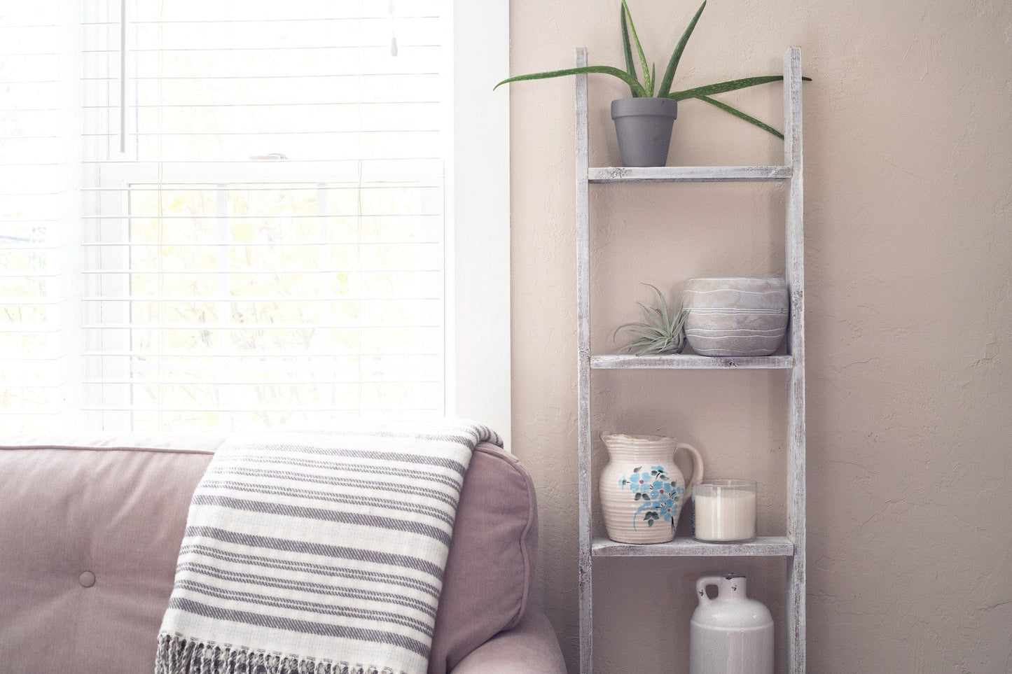 49" Whitewash Rustic Four Step Wood Ladder Shelf - Homeroots - Flyclothing LLC