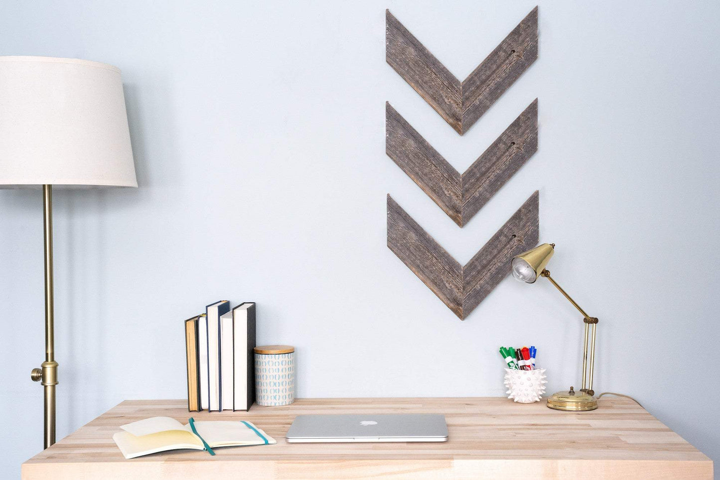 Set Of 3 Rustic Weathered Grey Wood Chevron Arrow - Homeroots - Flyclothing LLC