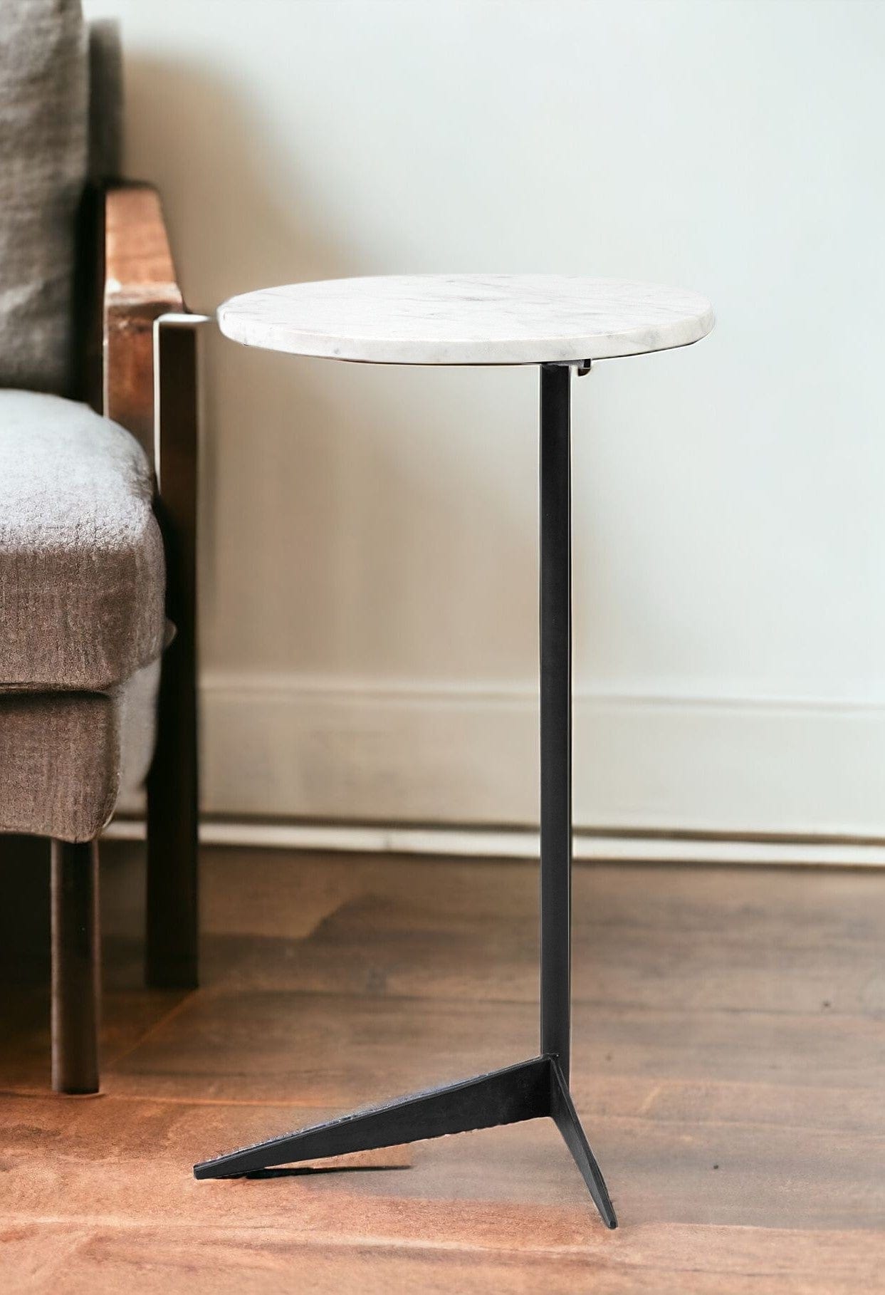 27" Black And White Marble Round End Table - Homeroots - Flyclothing LLC