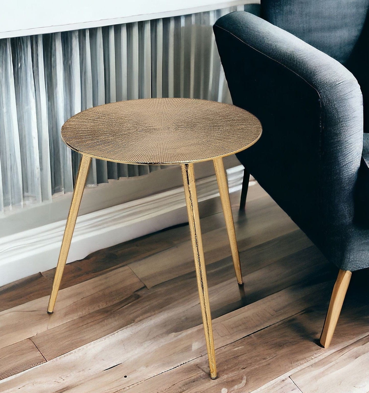 17" Gold Metal Round End Table - Homeroots - Flyclothing LLC