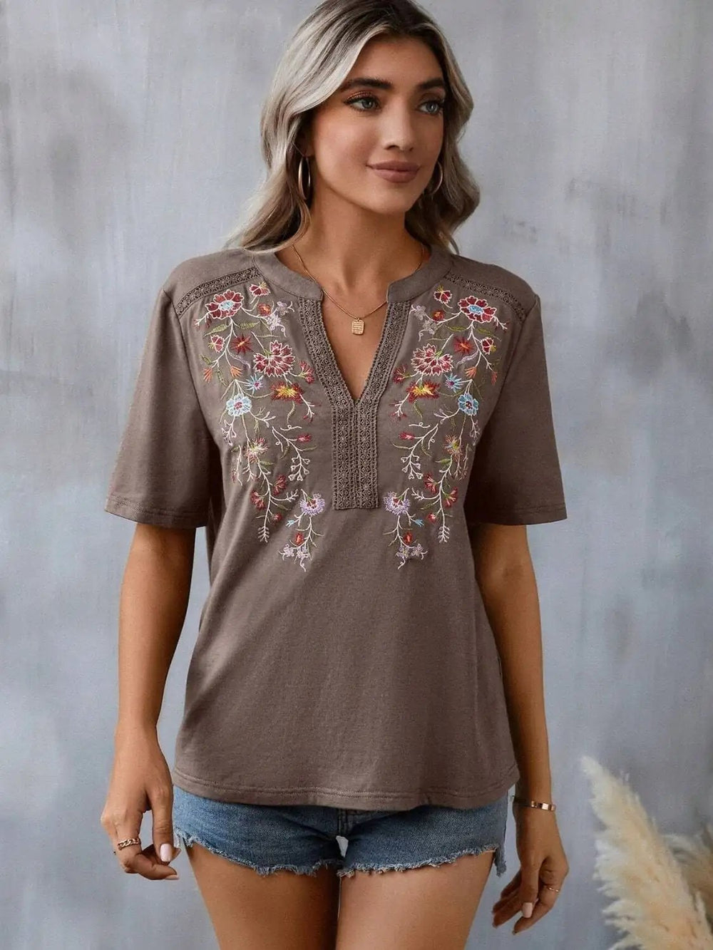 Embroidered Notched Short Sleeve T-Shirt - Trendsi