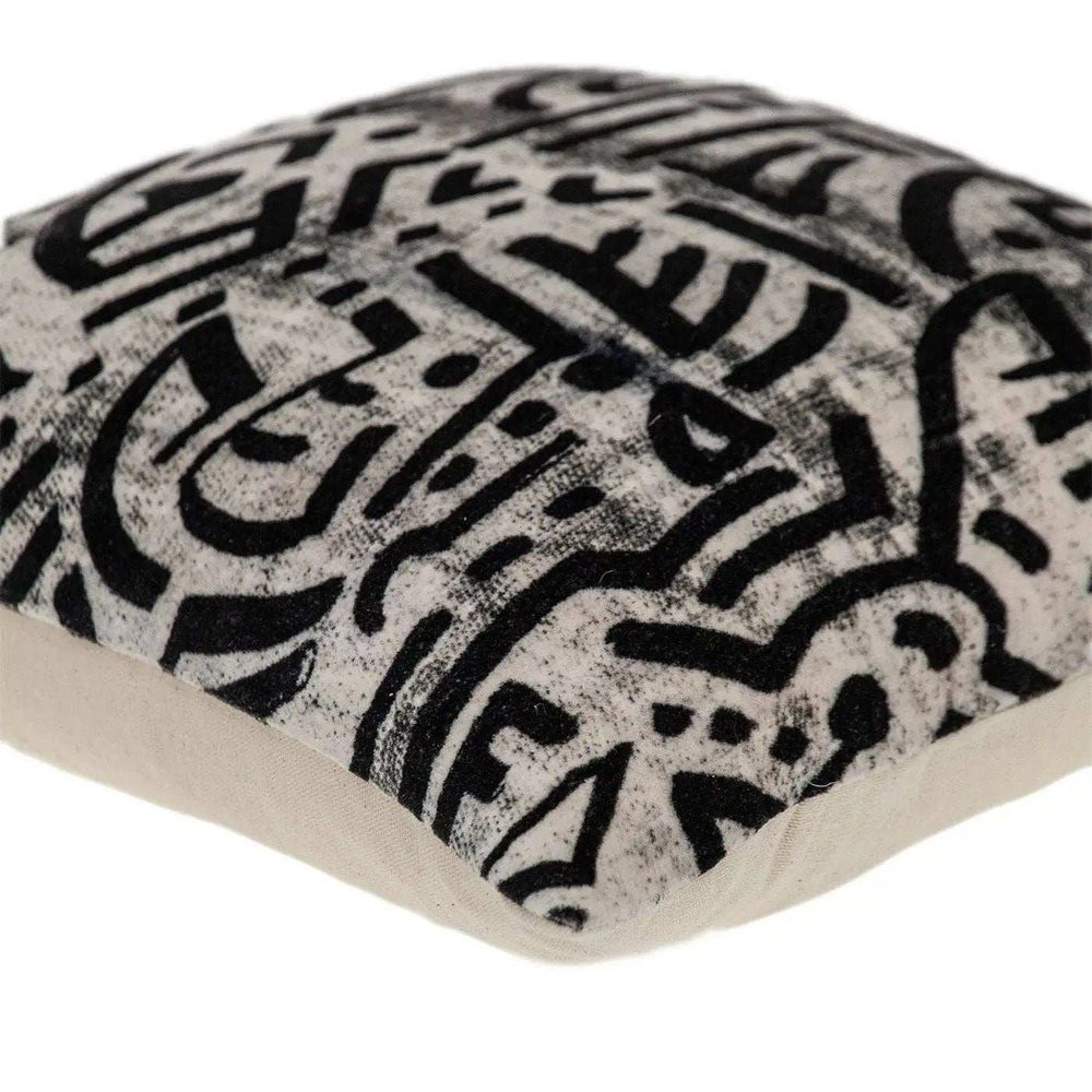 Black And White Abstract Velvet Throw Pillow - Homeroots - Flyclothing LLC