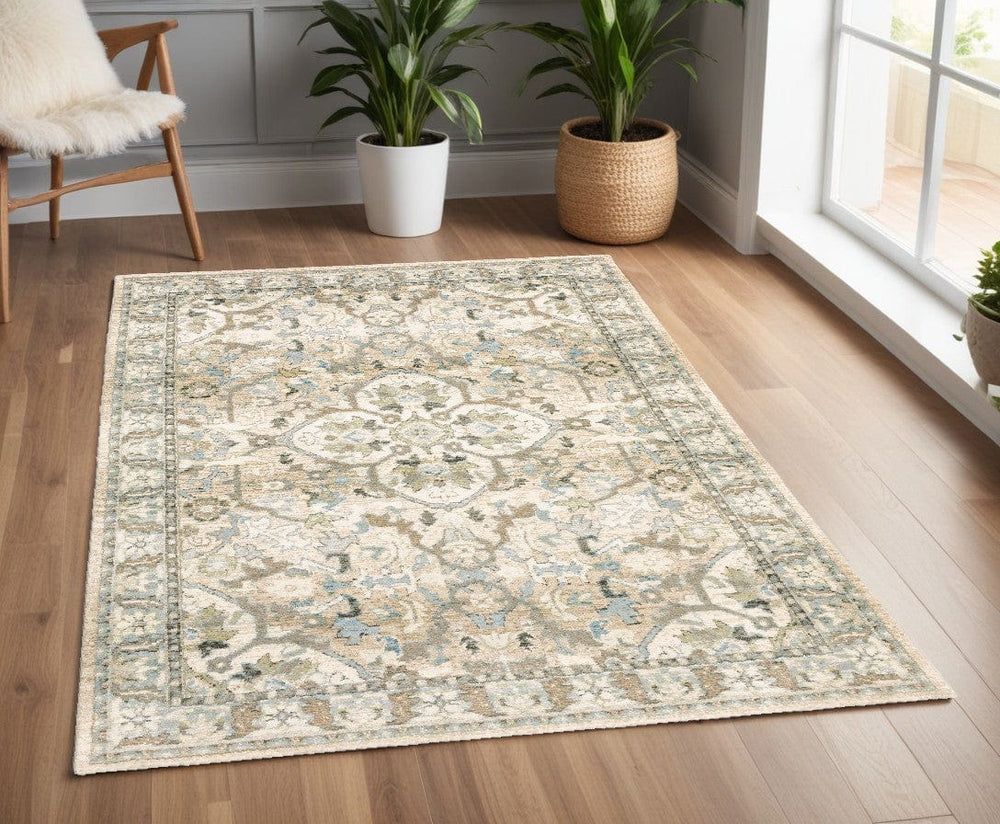 4' X 6' Beige And Ivory Medallion Area Rug - Homeroots