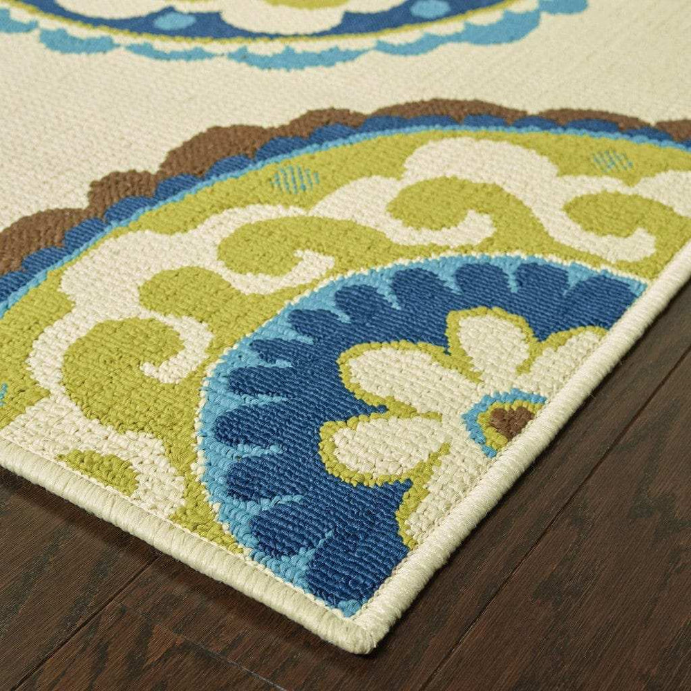 Green and Ivory Floral Indoor Outdoor Area Rug - Homeroots - Flyclothing LLC