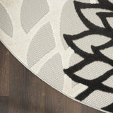 5' Round Black And White Round Floral Indoor Outdoor Area Rug - Homeroots - Flyclothing LLC