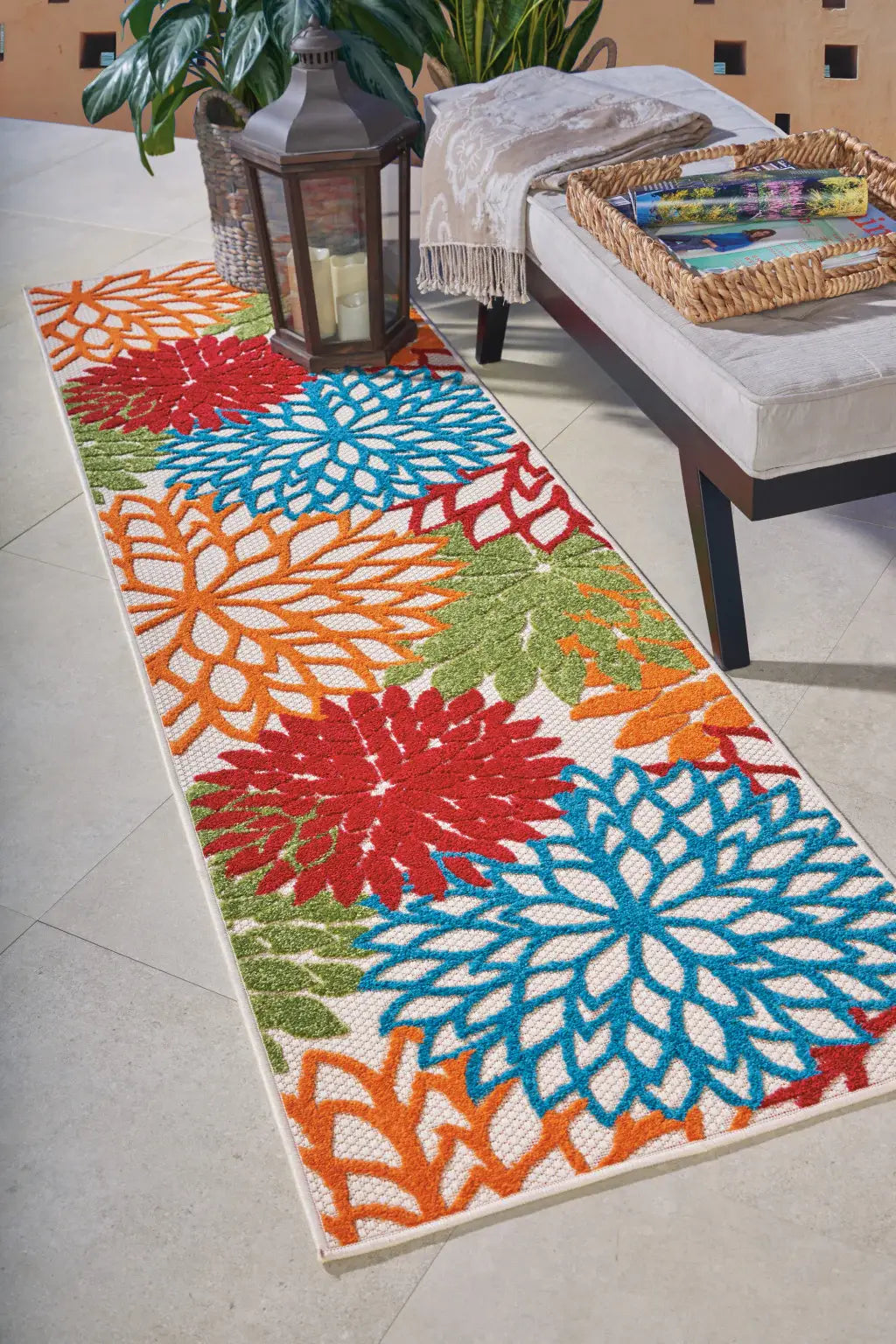 2' X 8' Green And Ivory Floral Indoor Outdoor Area Rug - Homeroots - Flyclothing LLC