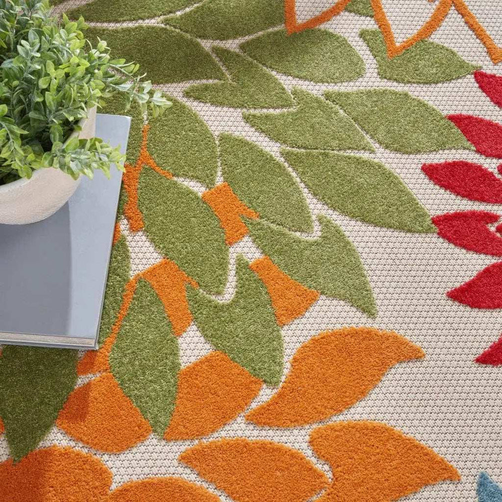 5' Round Green And Ivory Round Floral Indoor Outdoor Area Rug - Homeroots - Flyclothing LLC