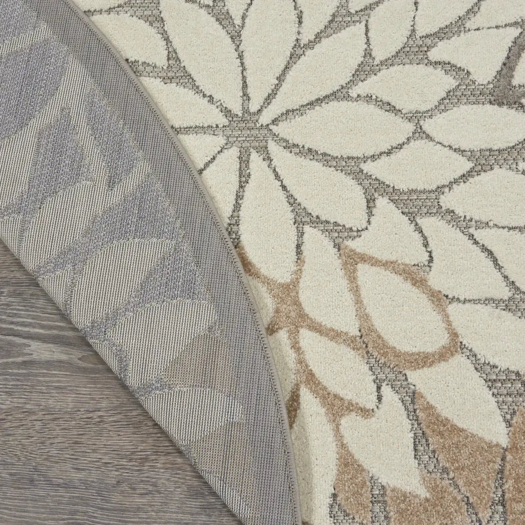 4' Round Gray And Ivory Round Floral Indoor Outdoor Area Rug - Homeroots - Flyclothing LLC