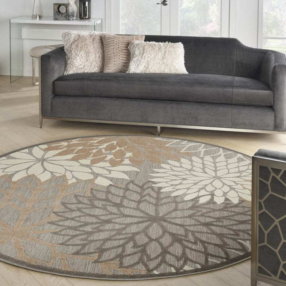 8' Round Gray And Ivory Round Floral Indoor Outdoor Area Rug - Homeroots - Flyclothing LLC