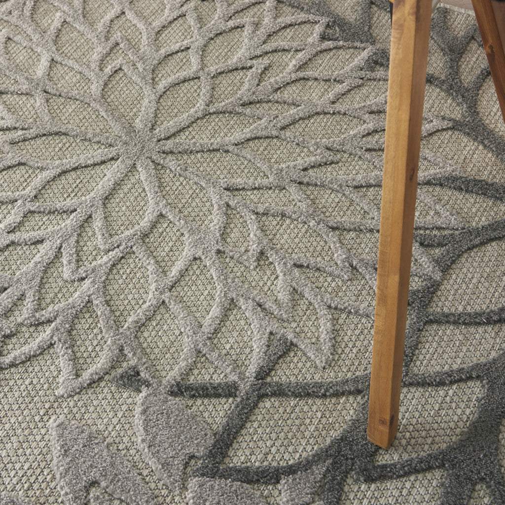 4' X 6' Gray Floral Indoor Outdoor Area Rug - Homeroots - Flyclothing LLC