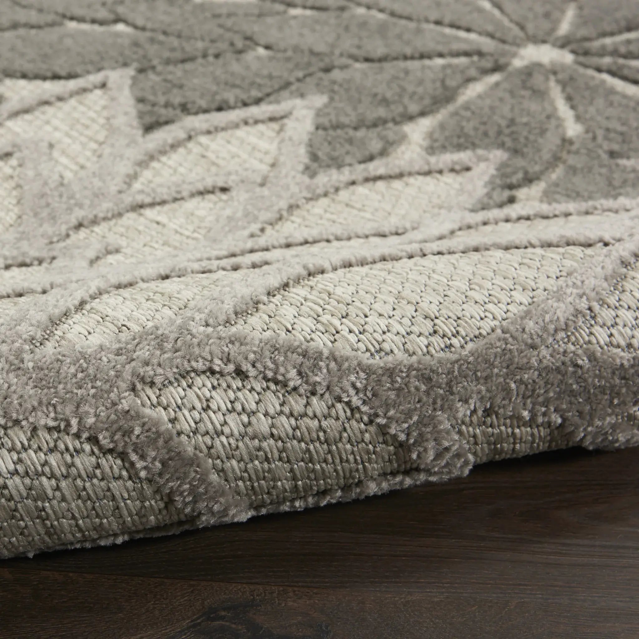 4' X 6' Gray Floral Indoor Outdoor Area Rug - Homeroots - Flyclothing LLC