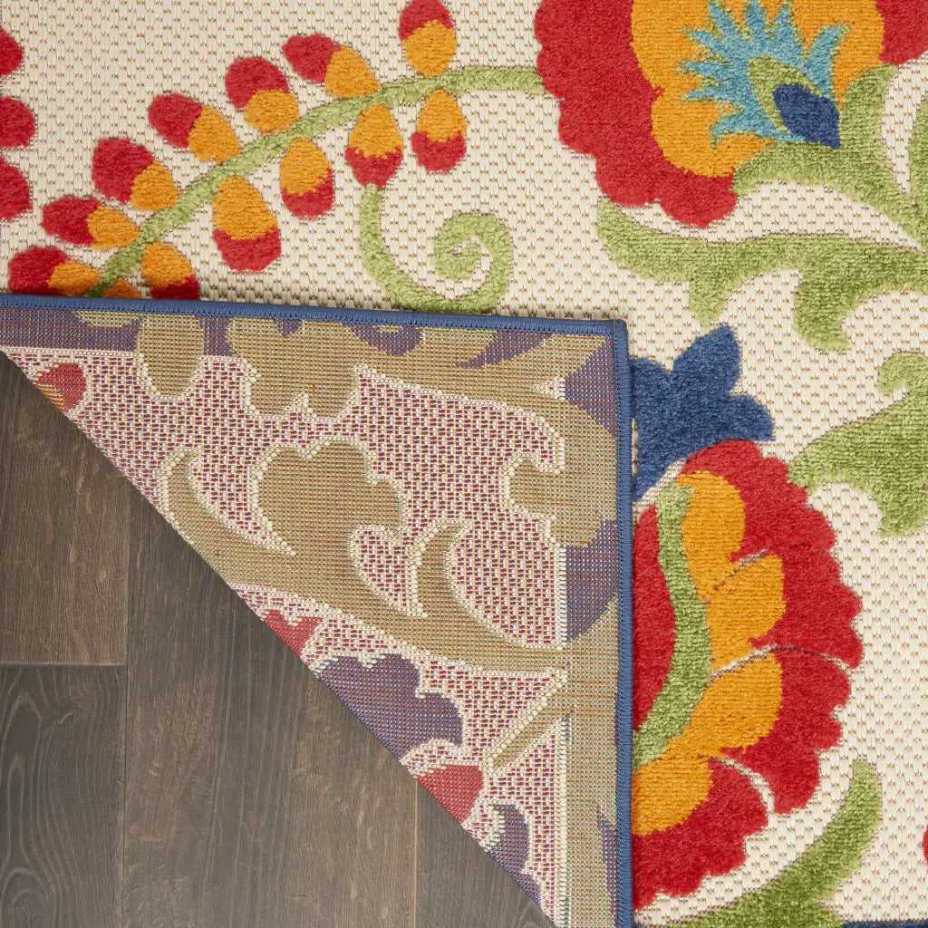 2' X 6' Green And Ivory Floral Indoor Outdoor Area Rug - Homeroots - Flyclothing LLC