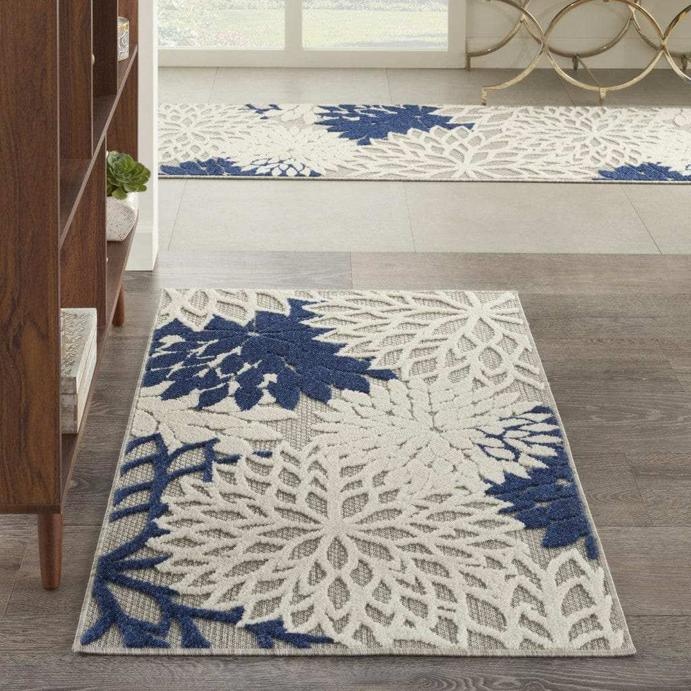 3' X 4' Ivory And Blue Floral Indoor Outdoor Area Rug - Homeroots - Flyclothing LLC