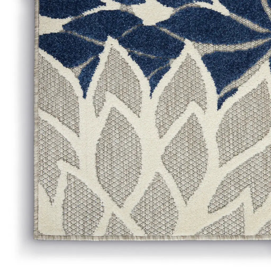 4' X 6' Ivory And Blue Floral Indoor Outdoor Area Rug - Homeroots - Flyclothing LLC