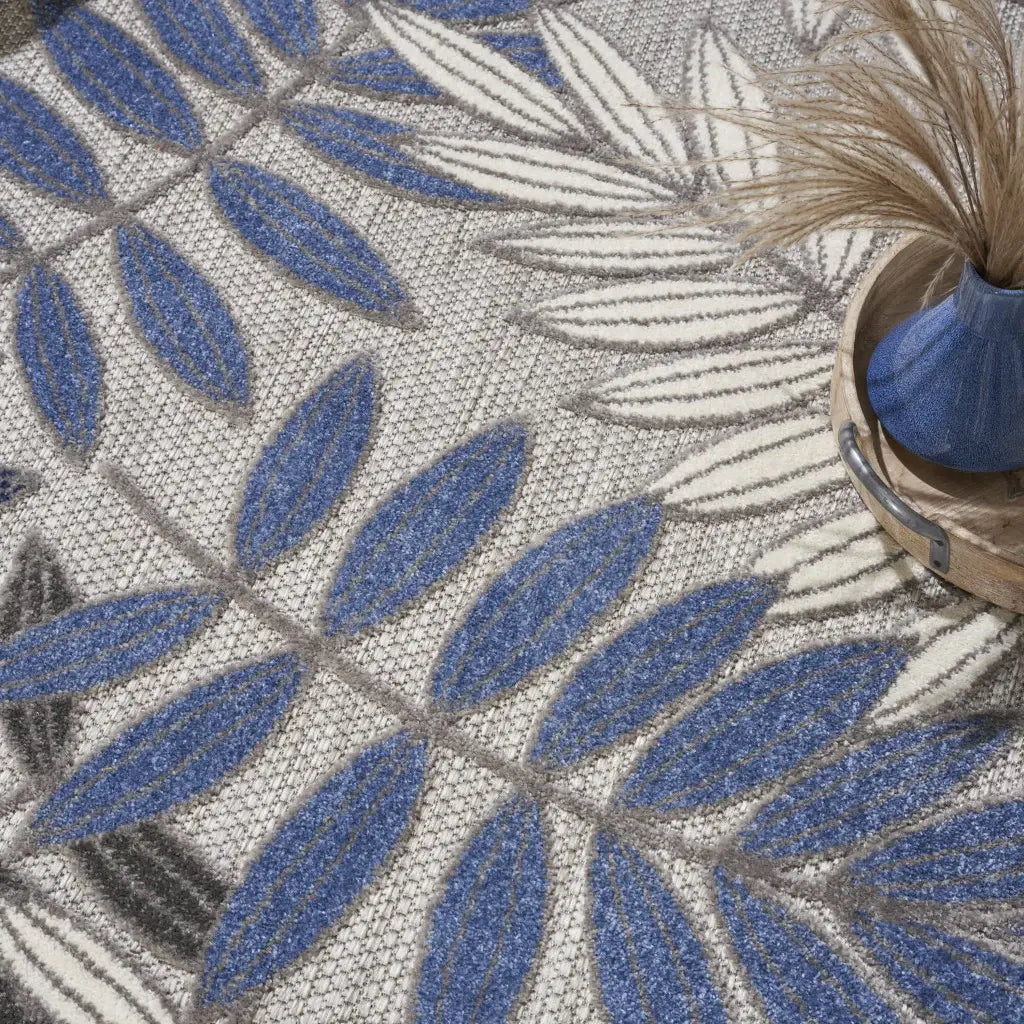 5' X 7' Blue And Gray Floral Stain Resistant Indoor Outdoor Area Rug - Homeroots - Flyclothing LLC