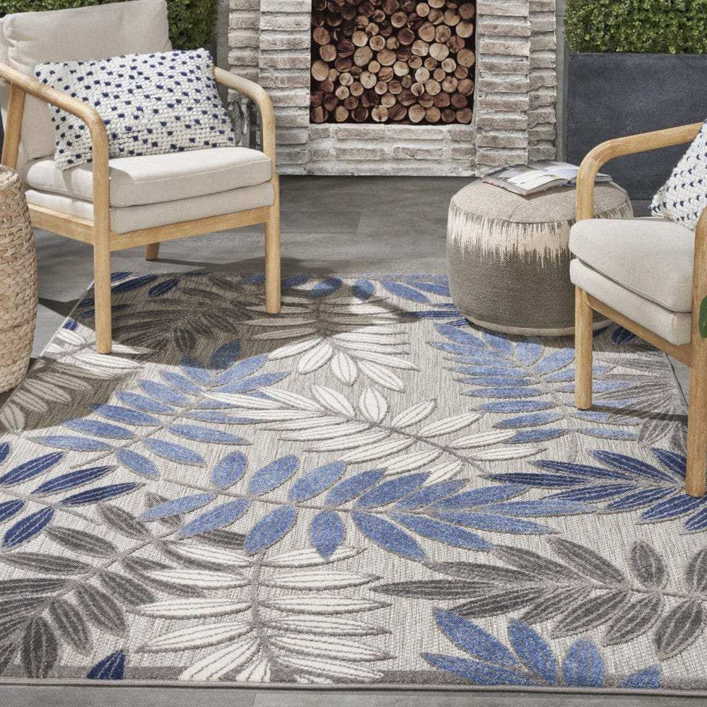 5' X 7' Blue And Gray Floral Stain Resistant Indoor Outdoor Area Rug - Homeroots - Flyclothing LLC