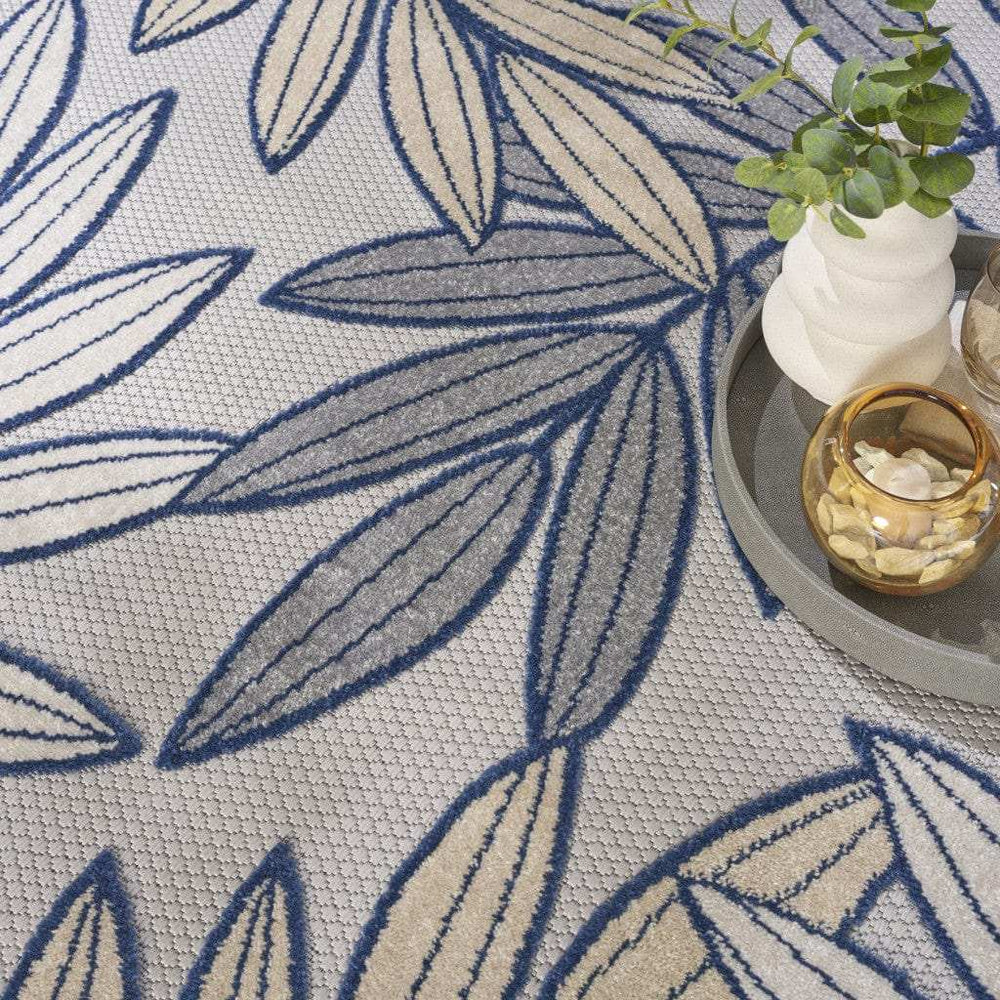 7' X 10' Ivory And Blue Floral Indoor Outdoor Area Rug - Homeroots - Flyclothing LLC