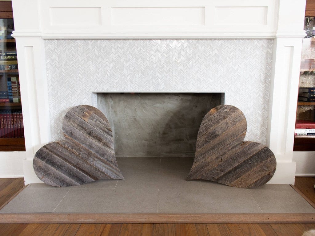 18" Weathered Gray Reclaimed Wood Heart Wall Decor - Homeroots