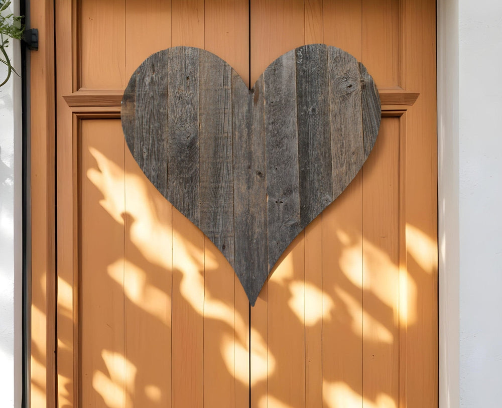 24" Weathered Gray Reclaimed Wood Heart Wall Decor - Homeroots